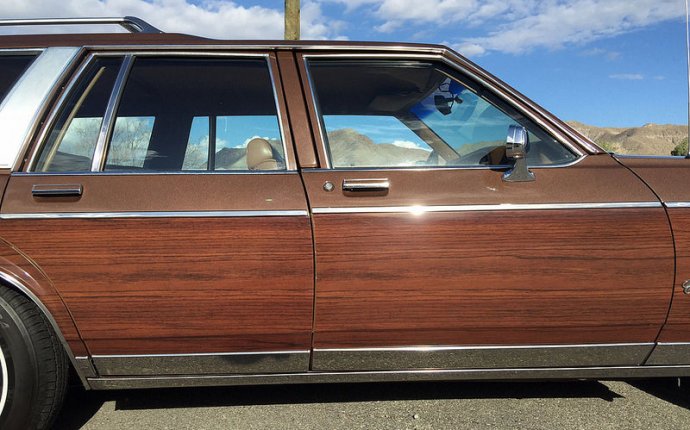 1988 Oldsmobile Custom Cruiser Wagon